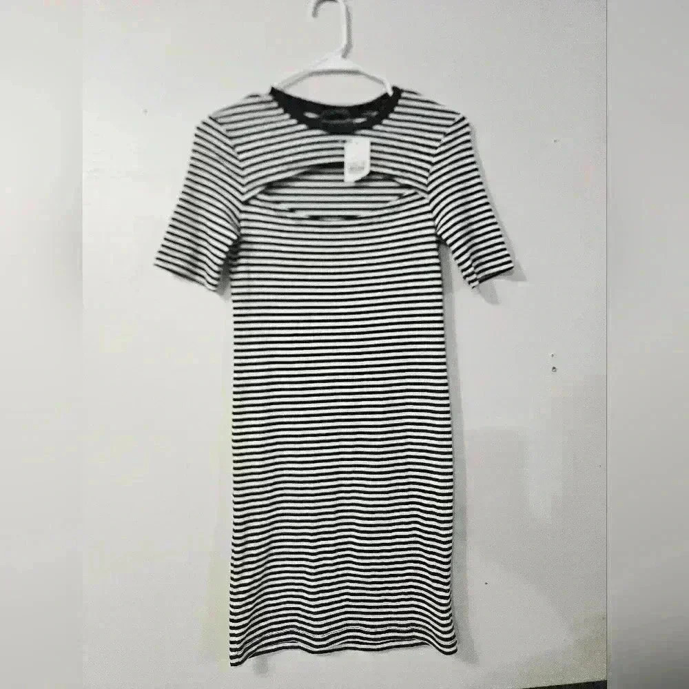 NWT! The fifth label fitted striped dress! - Picture 5 of 7
